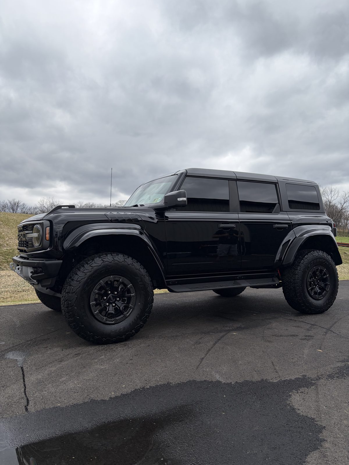 Ford Bronco Raptor exterior after comprehensive detailing service